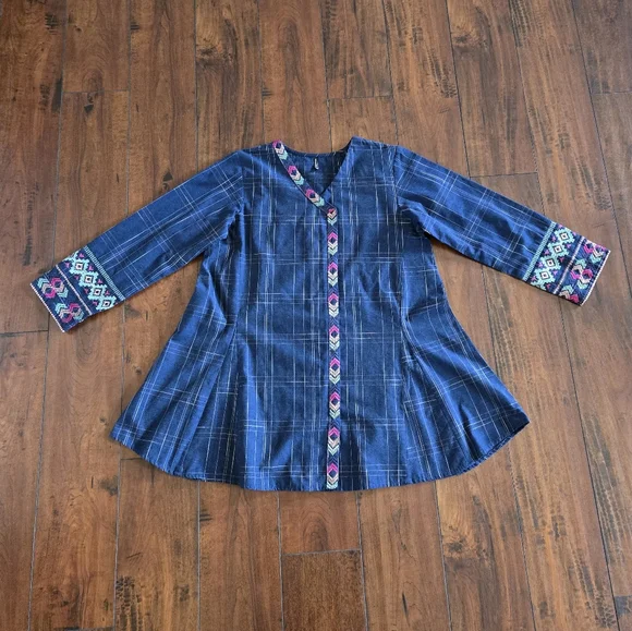 Embroidered Cotton Linen Fabric Denim Blue V Neck Top Size 12 Medium - Picture 1 of 6